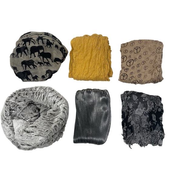 Assorted Scarves Collection - Picture 2 of 7